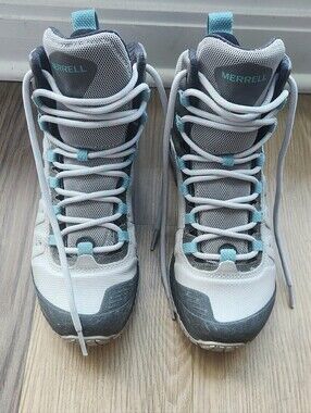 Merrell Women's Light Gray and Teal Lace-Up Hiking Boots SZ 7 WATERPROOF